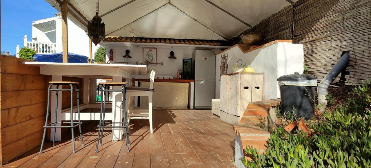 Campo Agave Luxury Tents Sayalonga Room photo